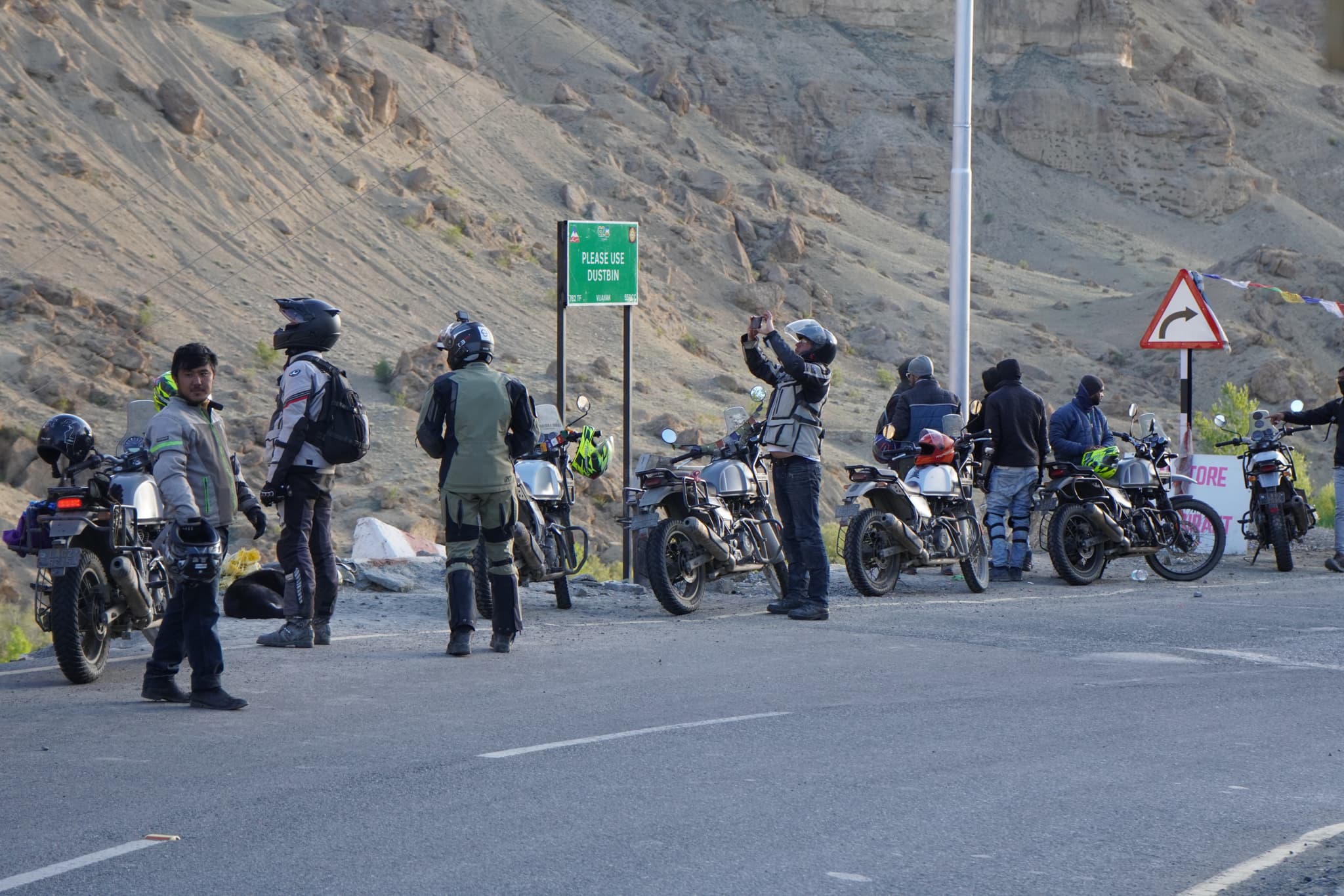 Leh Ladakh Motorcycle Tour — Hanle & Umling La | 8 Days