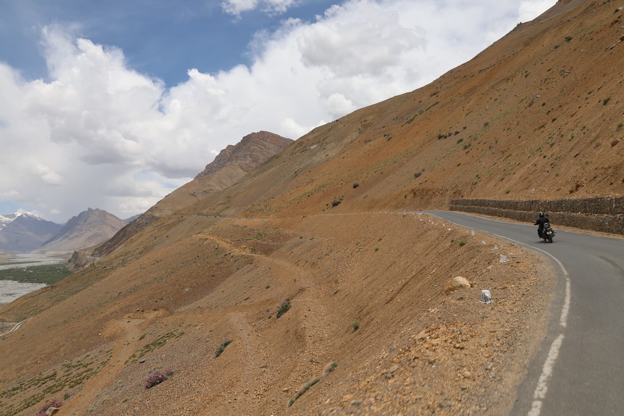 MountainBea Royal Enfield Himalayan riding towards Kaza — Spiti Valley bike expedition