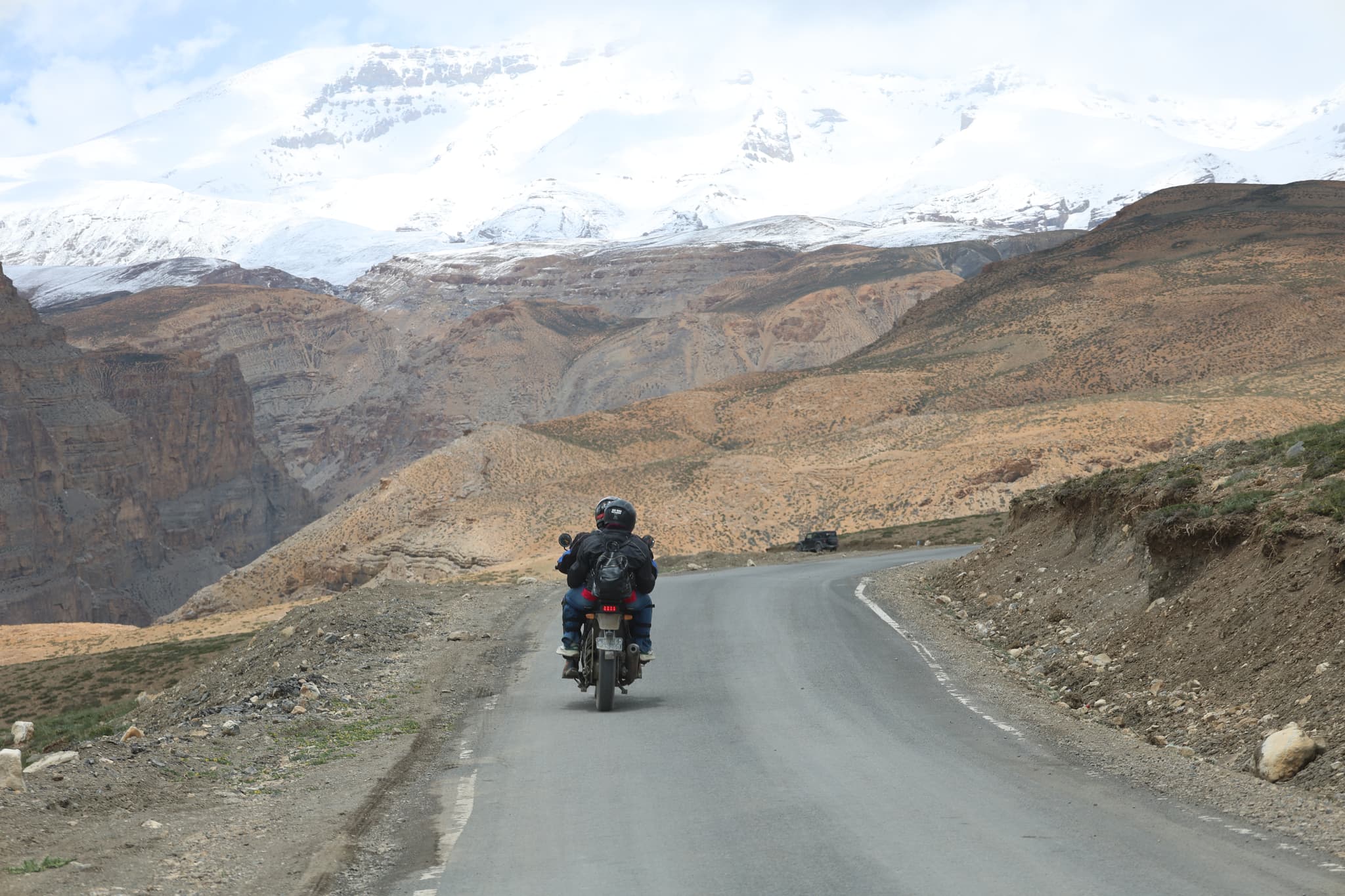Exclusive access to Shipki La Pass (13,420 ft) — restricted border route